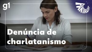 Fantástico: Famílias acusam médium de fraudar cartas psicografadas com dados coletados na internet